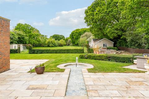 5 bedroom detached house for sale, Bicknacre Road, Danbury