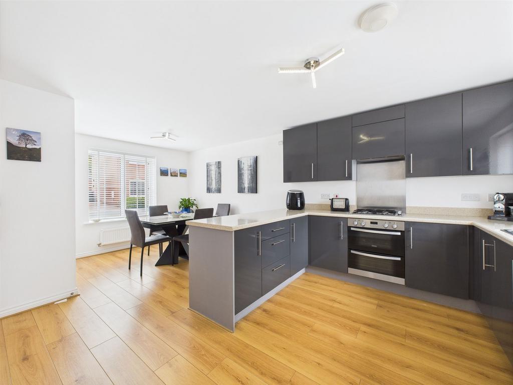 Dining Kitchen