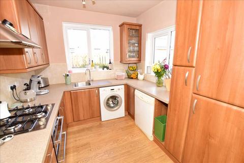25 Crofthead Street, Strathaven, ML10 6BB