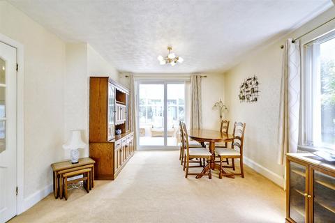 3 bedroom detached house for sale, High Road, Toton