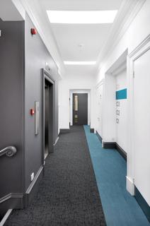 Office to rent, 135 Buchanan St Glasgow G1 2JA