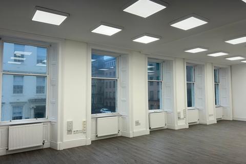 Office to rent, 113 West Regent St Glasgow G2 2RU