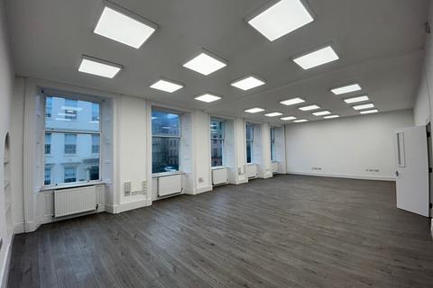 Office to rent, 113 West Regent St Glasgow G2 2RU