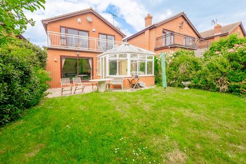 4 bedroom detached house for sale, Lower Road, Hockley SS5