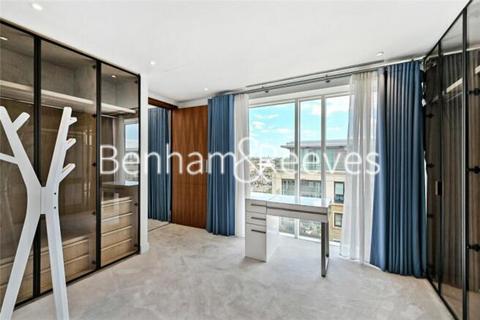 3 bedroom apartment to rent, Faulkner House, Fulham Reach W6