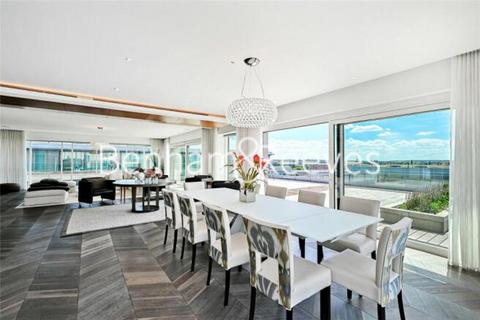 3 bedroom apartment to rent, Faulkner House, Fulham Reach W6