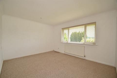 Redwood, 2 Bunbury Close, Storrington, Pulborough, RH20 3PN