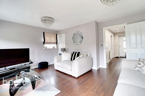 38 Whitworth Avenue, Romford, RM3 7GP