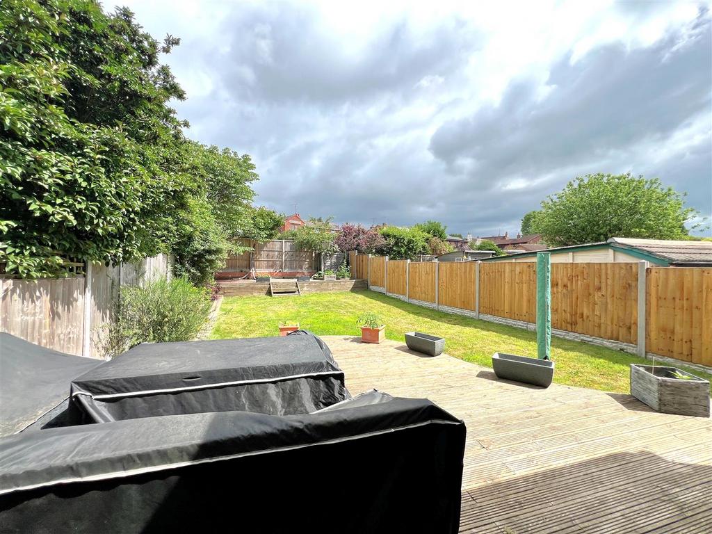 Garden 1.jpg