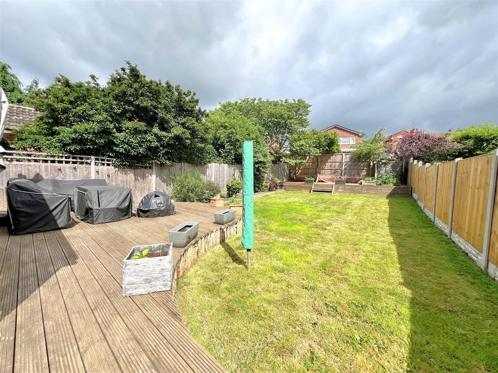 Garden 3.jpg
