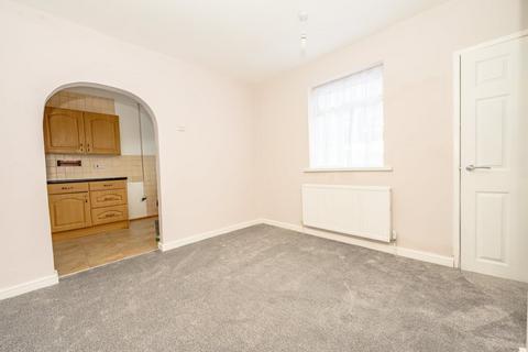 3 bedroom terraced house for sale, Warren Road, Luton, LU1