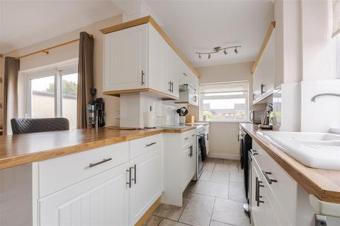 242 Ashby Road, Scunthorpe, DN16 2AR
