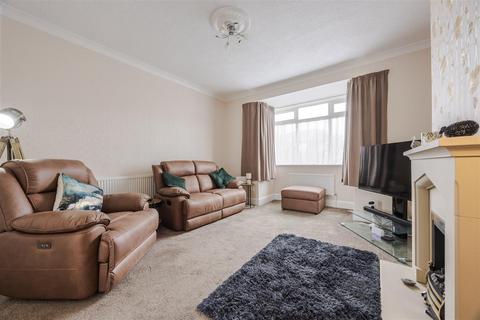 242 Ashby Road, Scunthorpe, DN16 2AR
