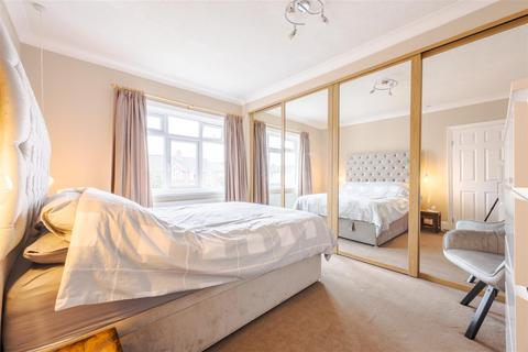 242 Ashby Road, Scunthorpe, DN16 2AR