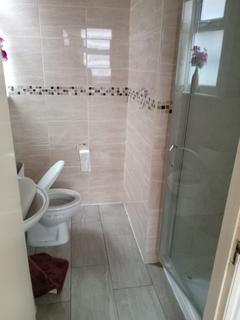 Studio to rent, Ripple Road, Barking IG11