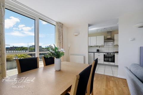 39 Hacon Square, London, E8 3QR