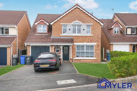 5 bedroom detached house for sale, Buchanan Close, Widnes, WA8