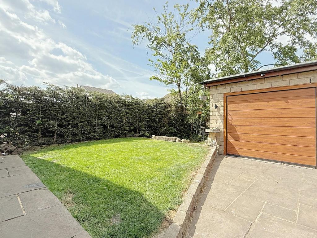 Rear garden/garage