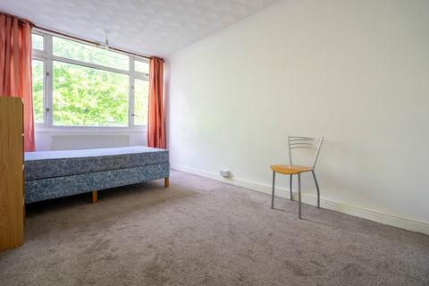 3 bedroom ground floor maisonette to rent, Walpole Gardens, Norwich, Norfolk, NR2