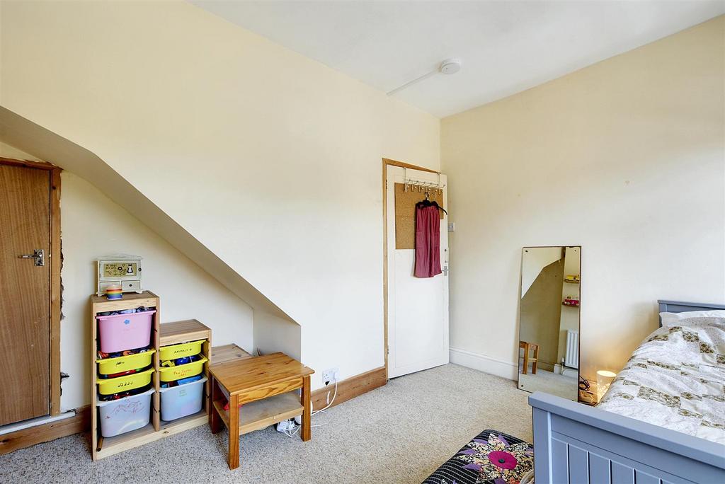 Bedroom 2 2.jpeg