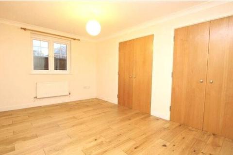 Flat 5, Tenbys Salisbury Road, Woking, GU22 7UR