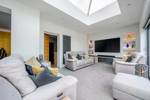 6 Hursley Close, Bournemouth, BH7 6SE