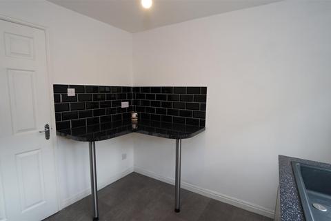 14 Emmeline Close, Bradford, BD10 9RF