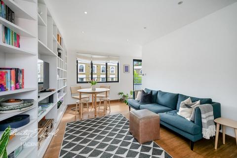 2 bedroom apartment for sale, Well Street, London