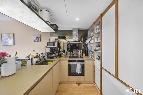 undefined, Manhattan Loft Gardens, International Way, London, E20