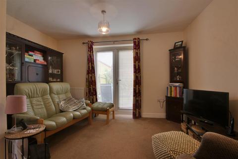 2 bedroom terraced house for sale, Avocet Close, Hornsea