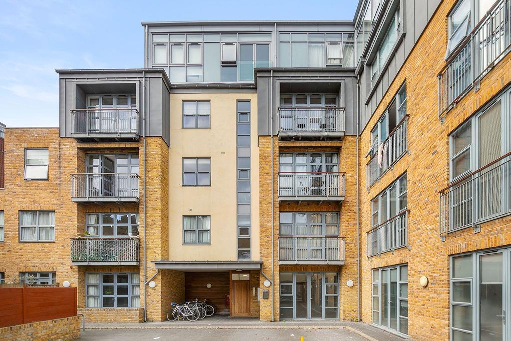 Corben Mews14-19.jpg