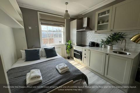 Studio to rent, Gloucester Place, London NW1