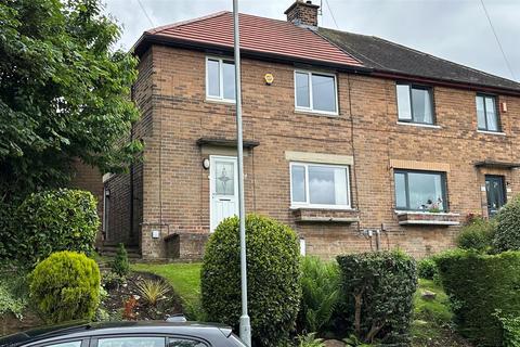 3 bedroom semi-detached house to rent, Summerbridge Drive, Eccleshill, Bradford