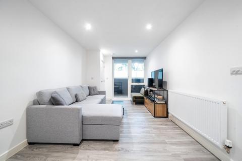 2 bedroom flat for sale, Beaumont Road, London, SW19