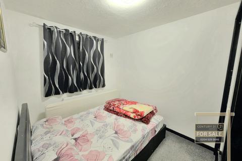 5 Hawthorn Close, Hounslow, TW5 9TG