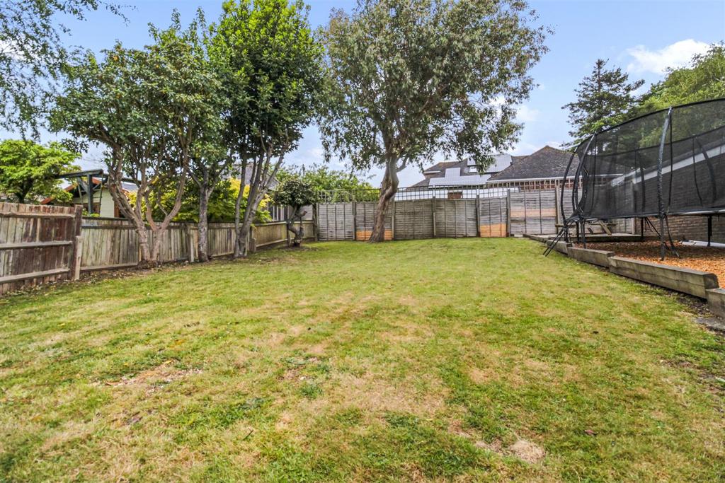 Broadview Gardens 12 020.JPG