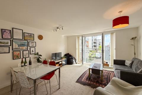 2 bedroom apartment for sale, Worsdell Drive, Gateshead, NE8