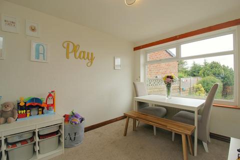 17 Spring Hill, Shipley, BD18 1ND