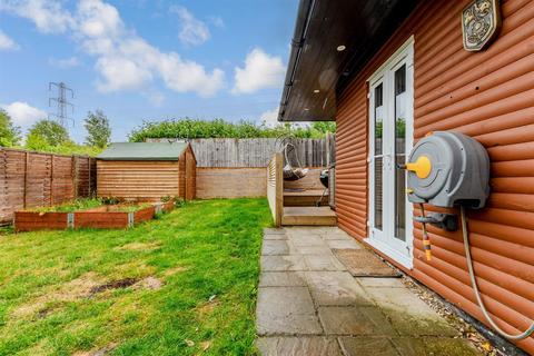 4 Wadard Terrace, Swanley, BR8 8DZ