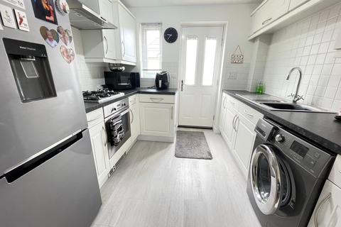 3 bedroom terraced house for sale, The Garrards, Kesgrave IP5