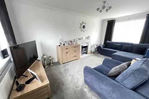 3 bedroom terraced house for sale, The Garrards, Kesgrave IP5
