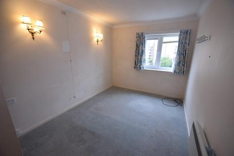 1 bedroom flat for sale, Trinity Place, Eastbourne BN21
