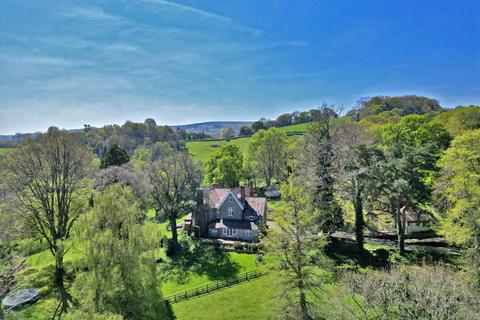 undefined, Lustleigh, Newton Abbot, Devon, TQ13
