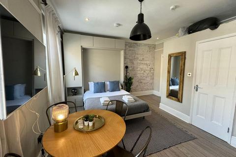 Gloucester Place, London NW1