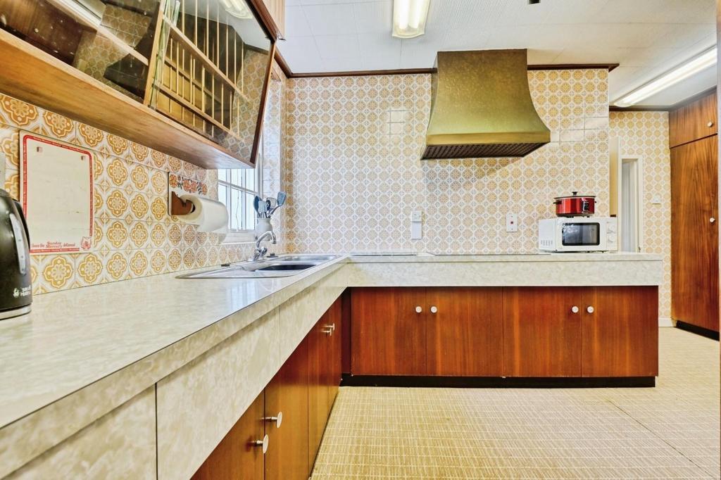 Glascotecottage6.jpg