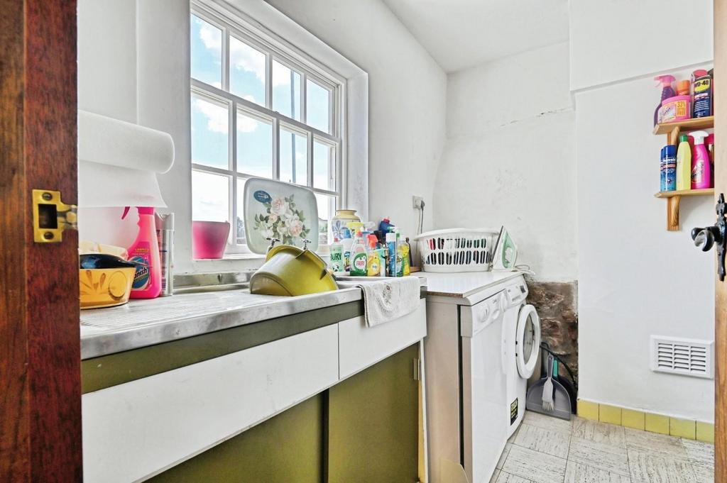 Glascotecottage9.jpg