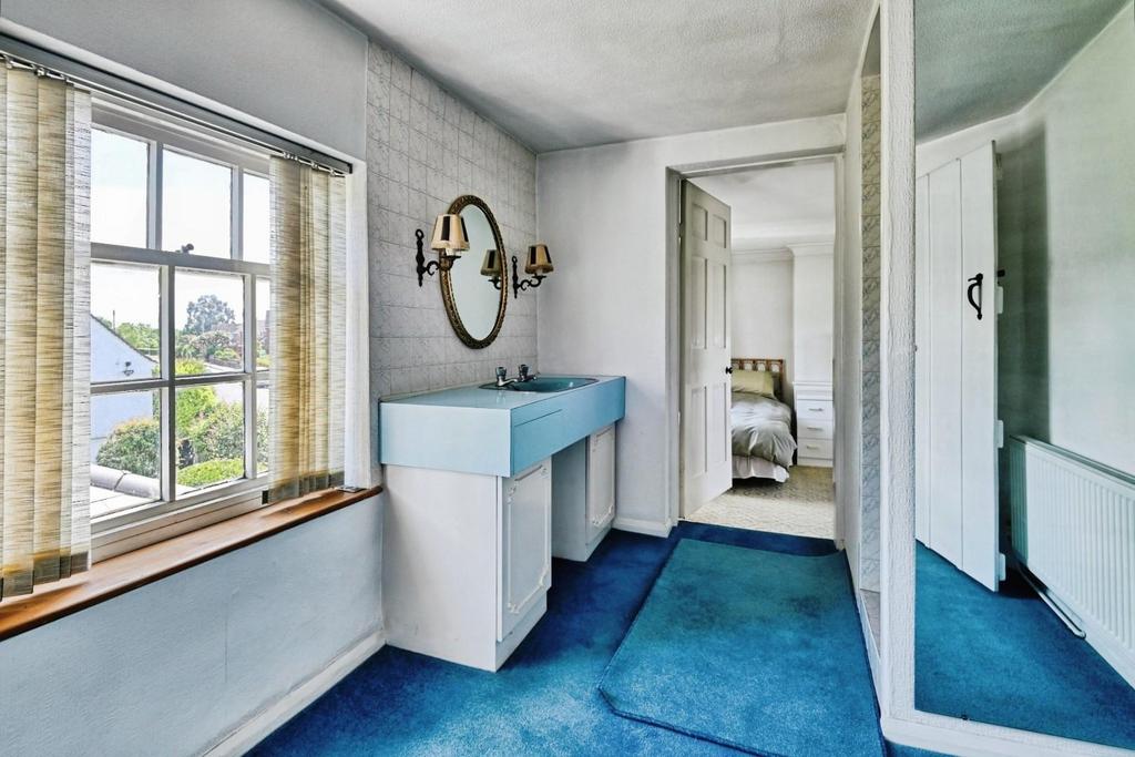 Glascotecottage19.jpg
