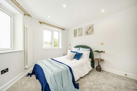 undefined, Northway, Morden SM4