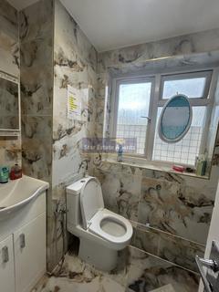 1 bedroom flat to rent, London UB6
