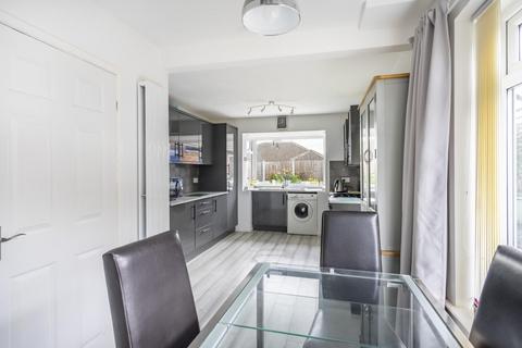 2 bedroom bungalow for sale, Beech Glade, York